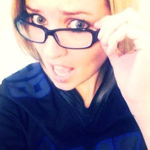 Meet your Posher, Cami